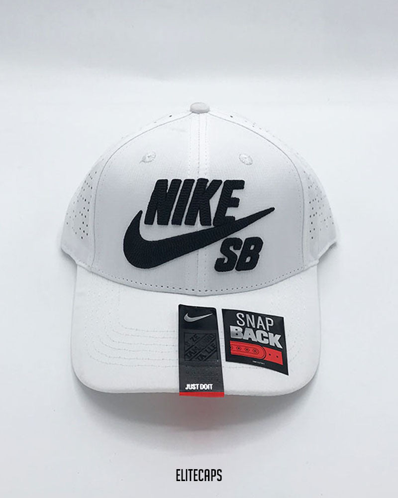 NK SB White Mesh Cap - C0331