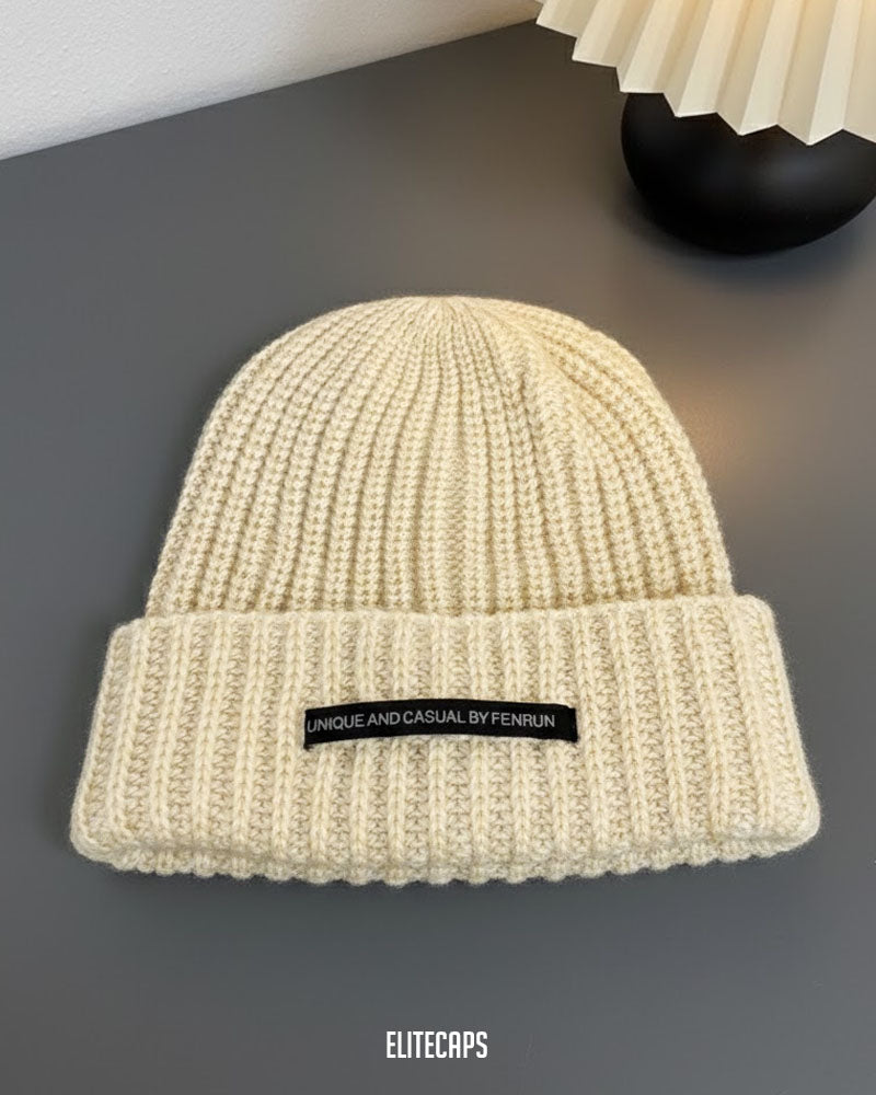 Unisex Cream Oversized Knitted Beanie - B0116