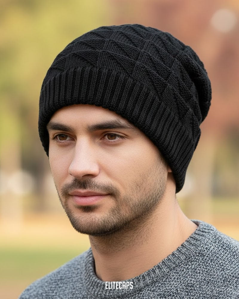 Unisex Black Knit Beanie - B0143