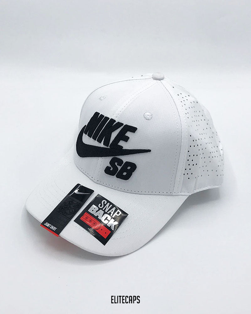 NK SB White Mesh Cap - C0331