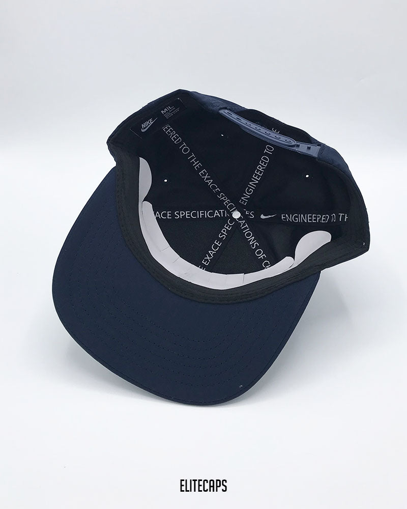 NIIKE Navy Signature Snapback Cap - C0690