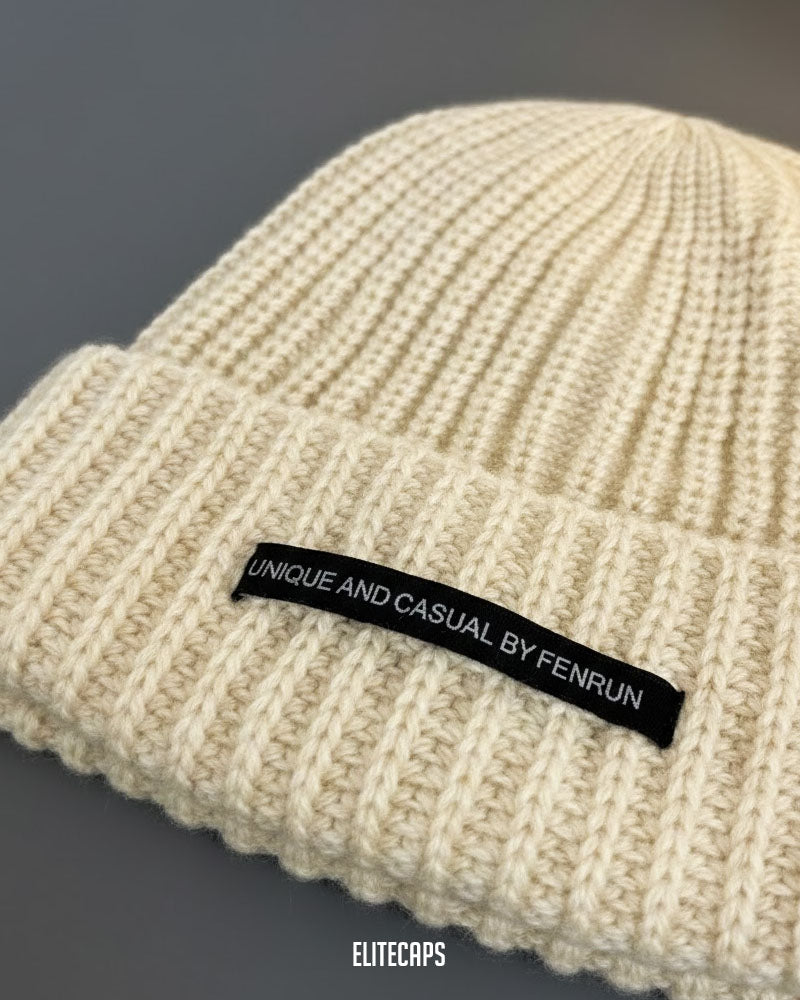 Unisex Cream Oversized Knitted Beanie - B0116